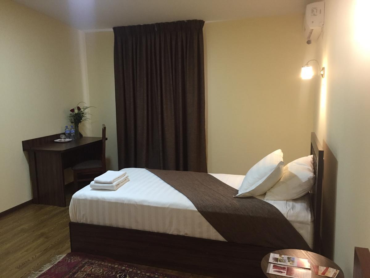 Jipek Joli Inn Nukus Dış mekan fotoğraf