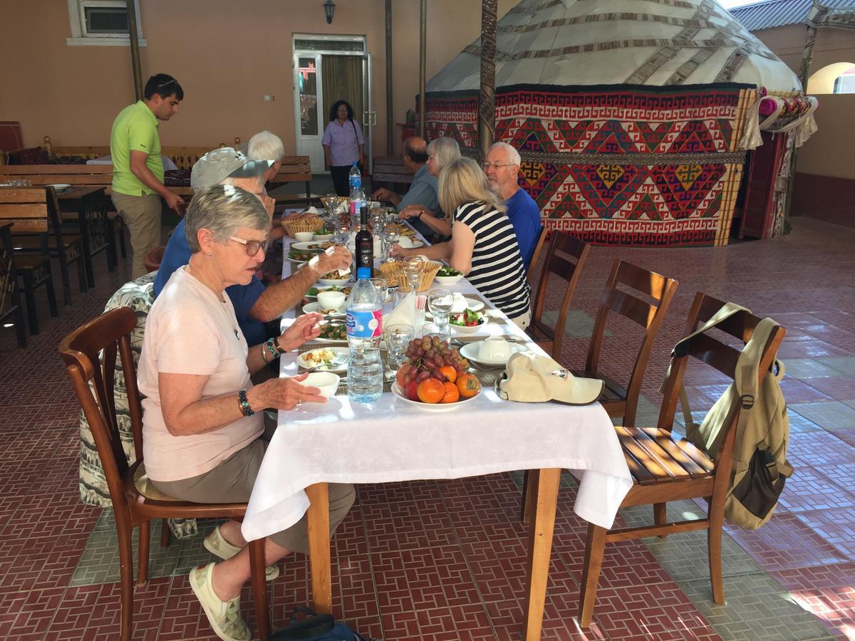 Jipek Joli Inn Nukus Dış mekan fotoğraf