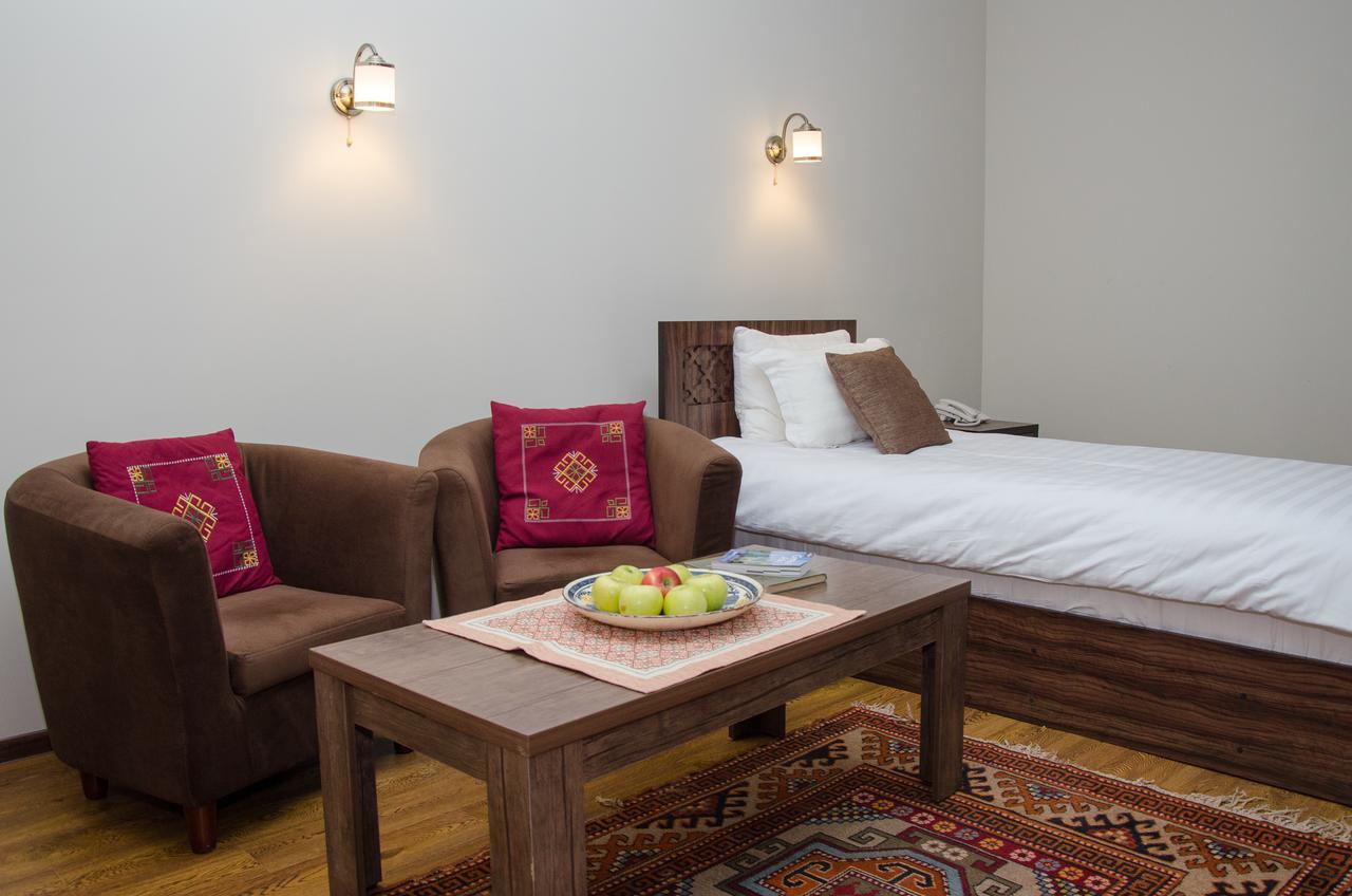 Jipek Joli Inn Nukus Dış mekan fotoğraf